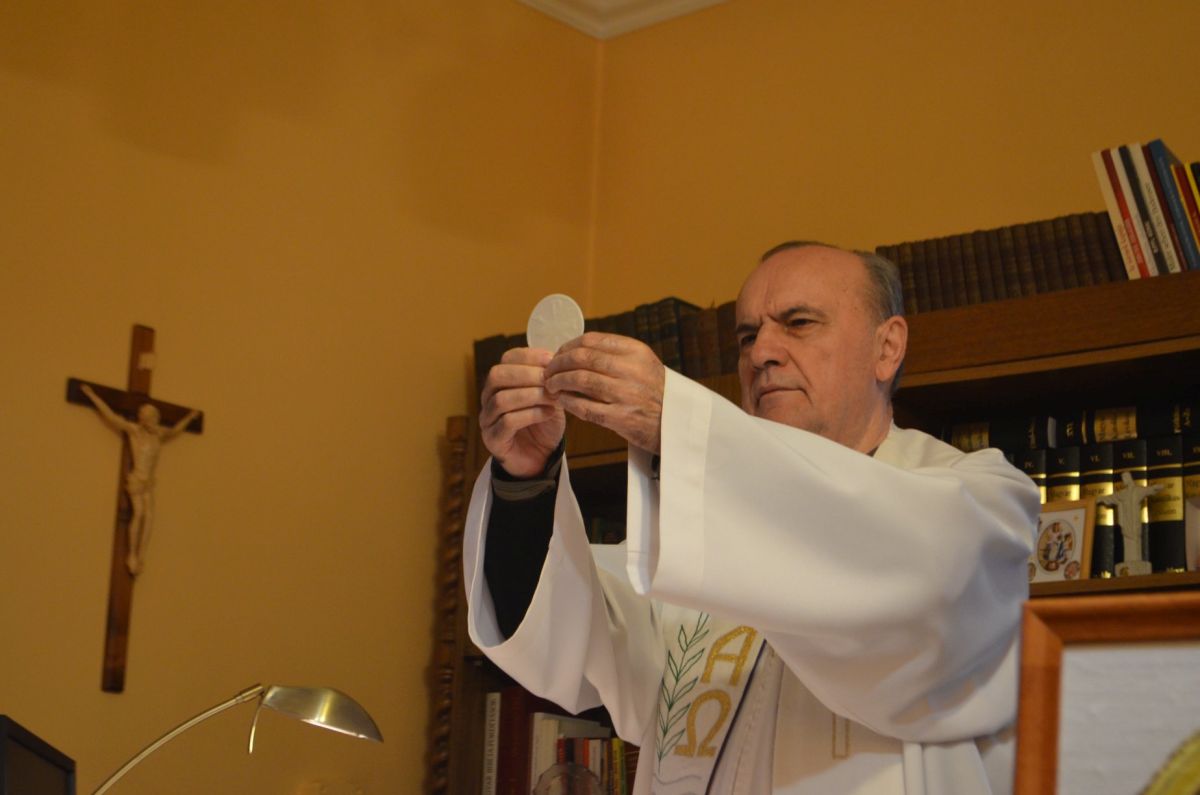Elment az Atya ... - „A jó harcot megharcoltam, a pályát végigfutottam, a hitet megtartottam.”